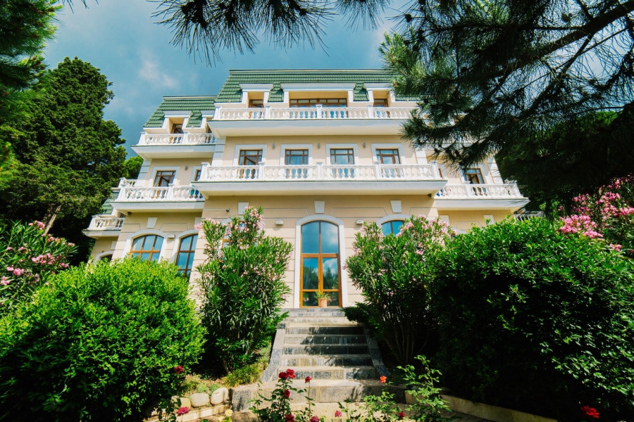 Вилла Дивный Мир Карасан