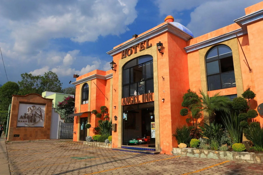 Hotel Angel Inn