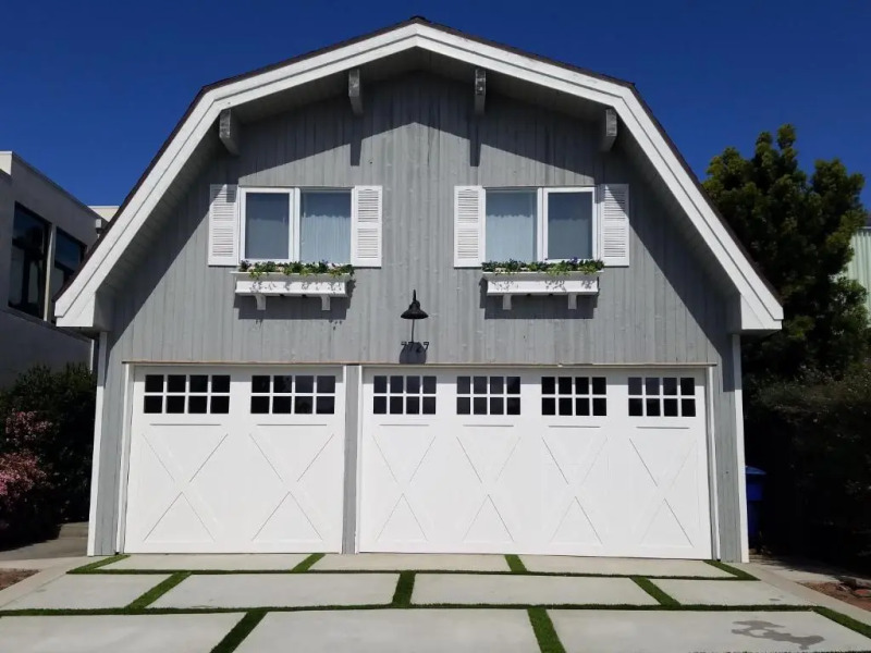 Beach oasis private entrance