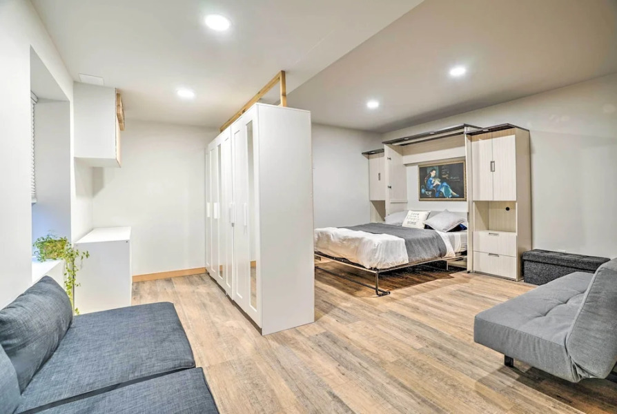 Gold Bar Cabin on Skykomish River: Heated Swim Spa