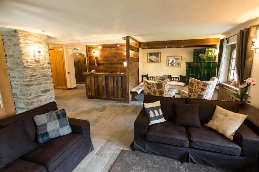 Hotel Les Montagnards