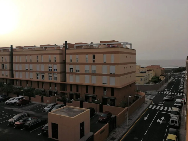 El Medano, Cabezo beach, pool & parking