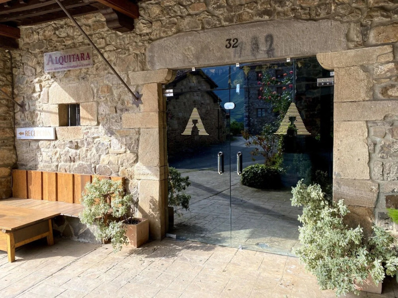 Apartamentos Alquitara