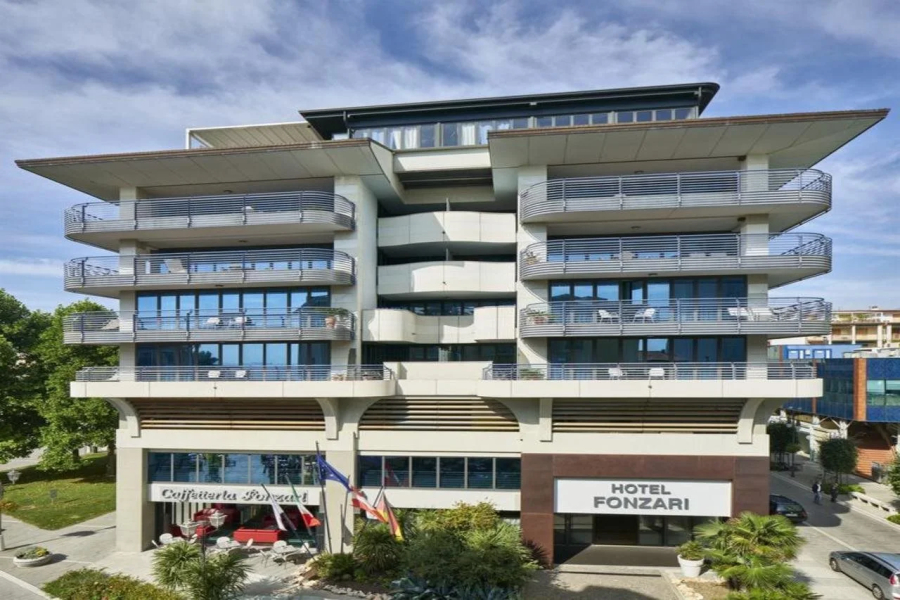 Hotel Fonzari