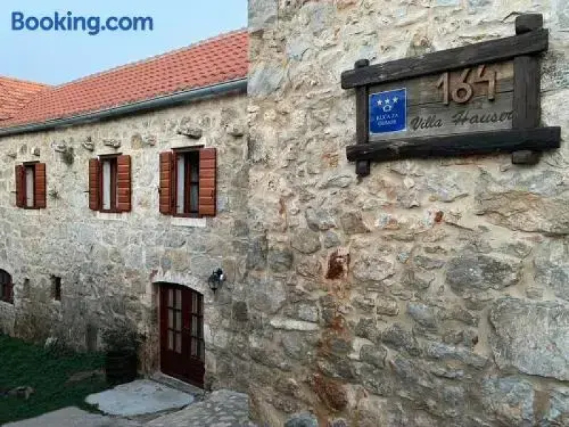 Holiday Home Rural Vrbanj