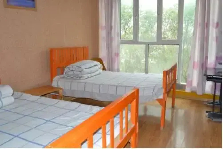 Mai Tian Youth Hostel