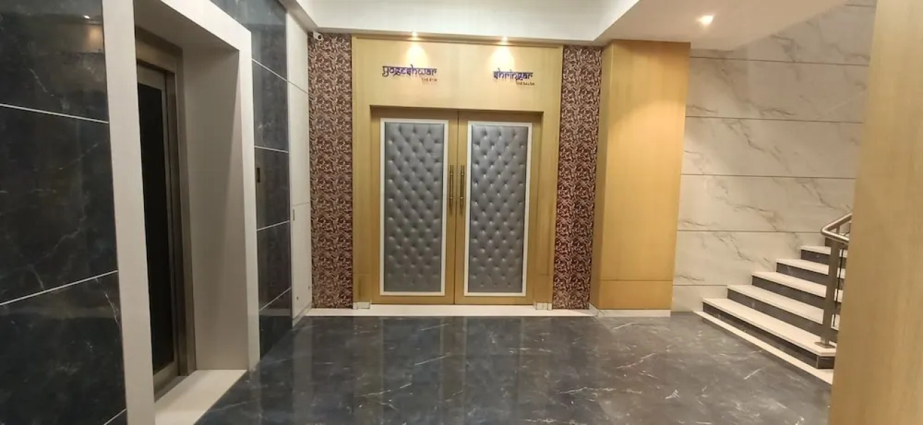 Hotel Gopalas Residency