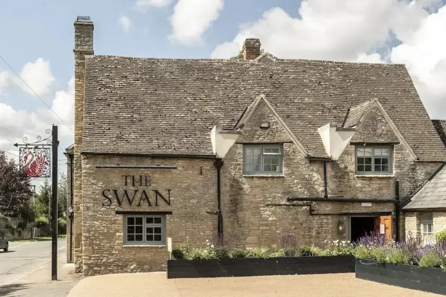 Swan Inn