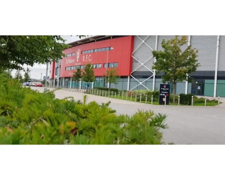 Modern Comfy 2-bedroom Flat in St Helens