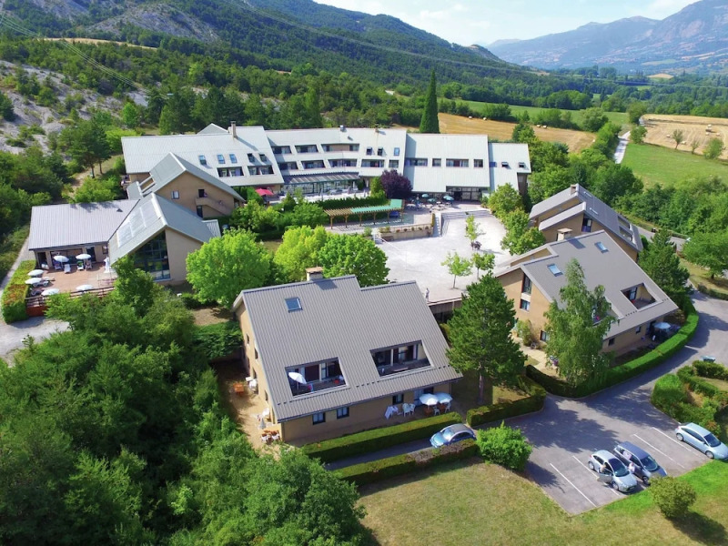 Rustic Apartment, Located in the Mountain Village of Chorges