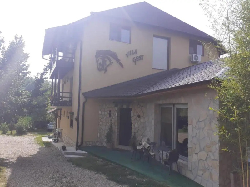 Vila Gest