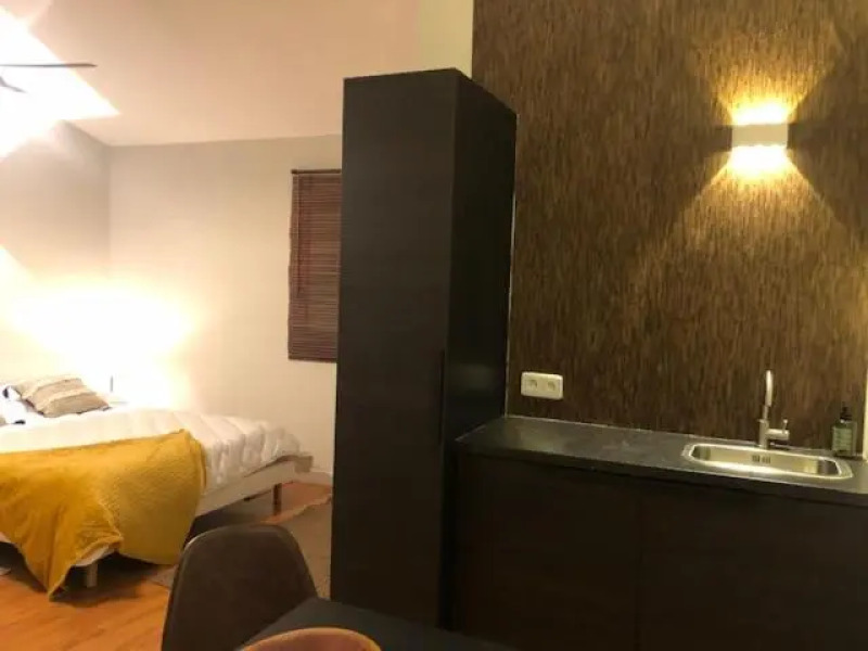 Studio (Adults Only)