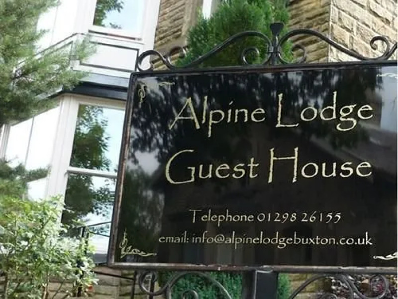 Alpine Lodge Guest House