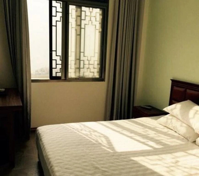 Enshi Grand Canyon Leyi Inn