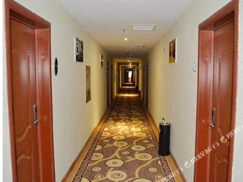 Yifeng Home Business Hotel Xilinhot