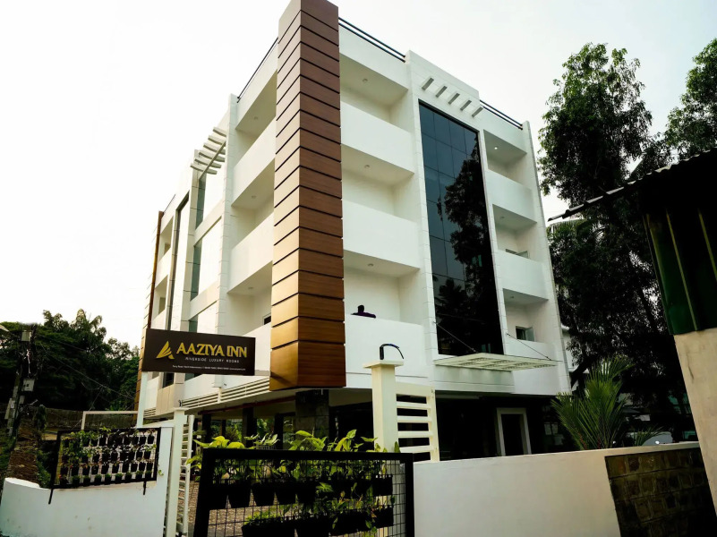 OYO 14419 Aaziya Inn