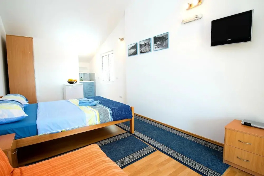 Ivanovic residences