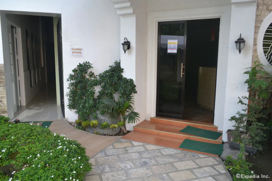 Limelily Pension House II