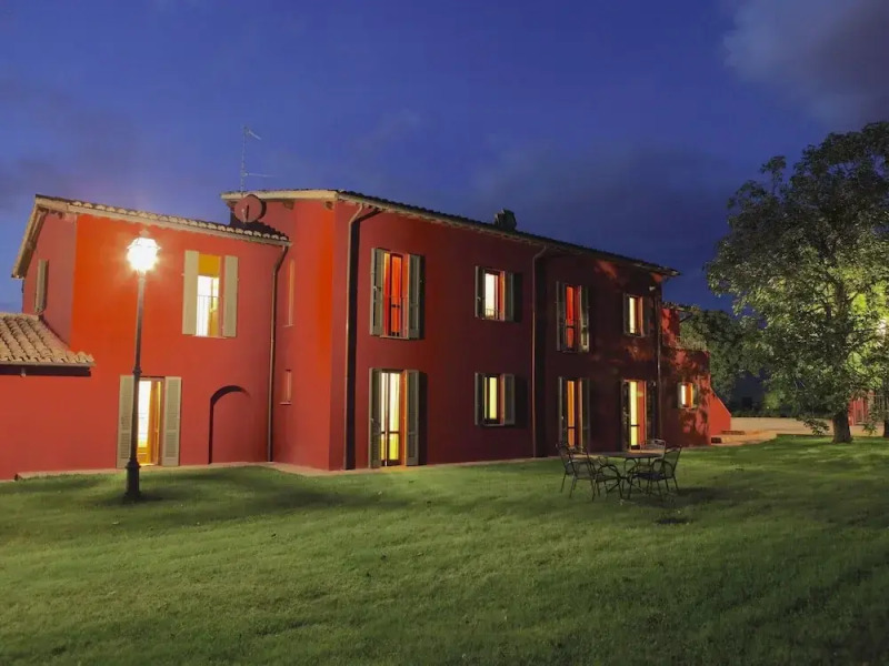 Holiday Home in Spello With Pool & Terrace