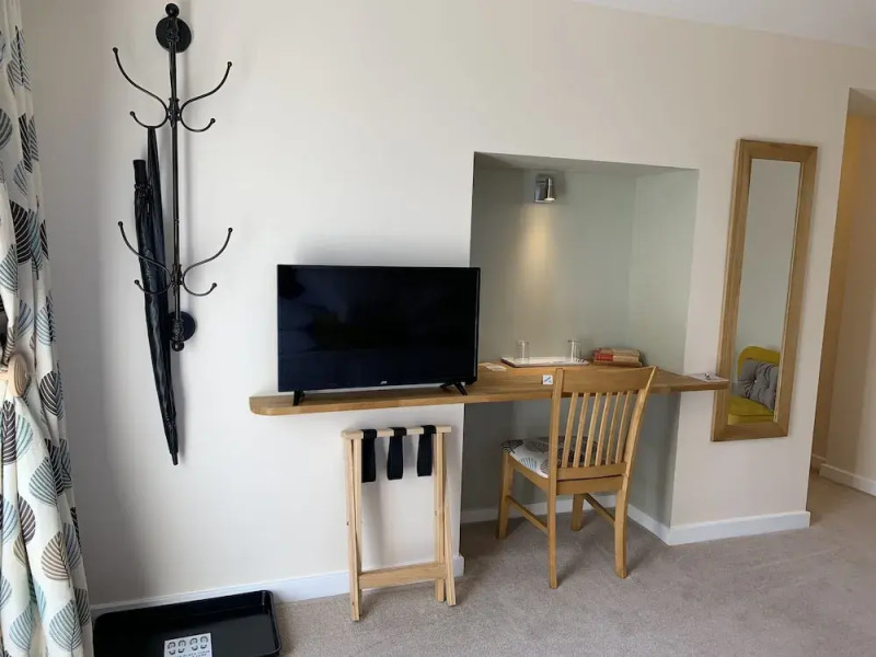 Tors Top Bed and Breakfast