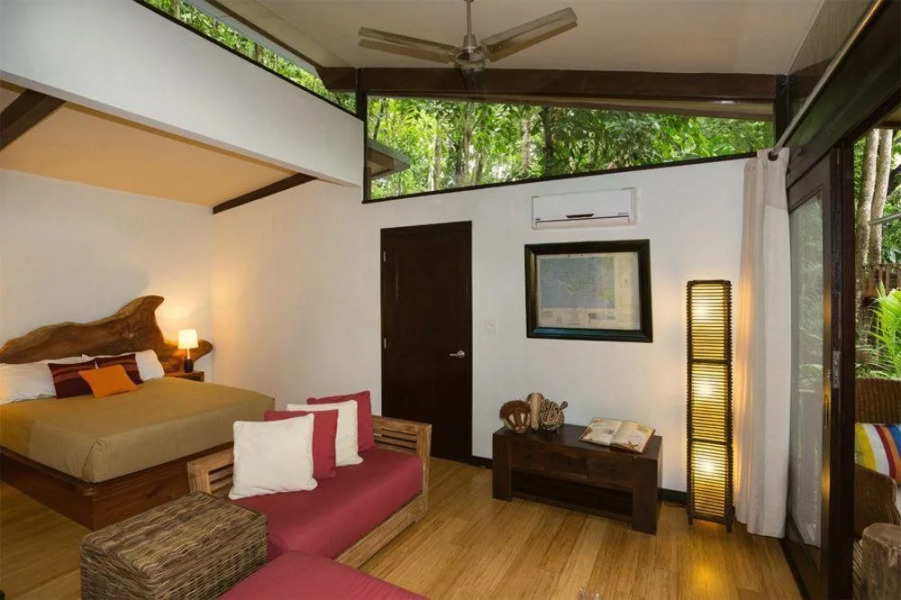 Isla Palenque Member of the Cayuga Collection