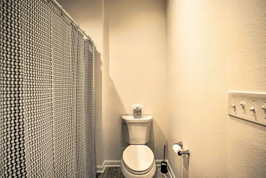 Pool Access, Patio & Grill: Sunny Florida Escape!