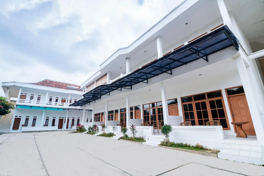 OYO 688 Grand Pakidulan Hotel