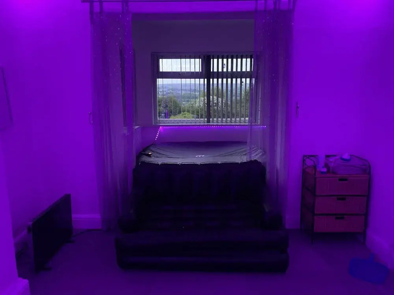 Sapphire Suites, Stunning 2-bed House in Bradford