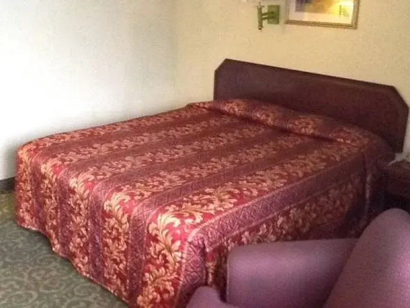 Regency Inn and Suites