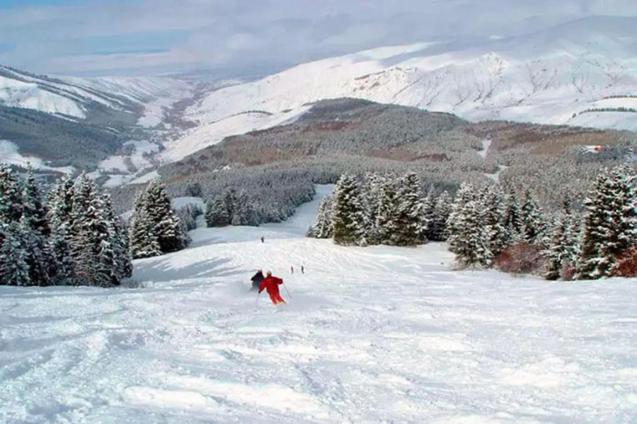 Yerevan House luxury apartment 12