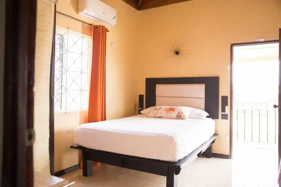 Apartment in Hellshire near Beach