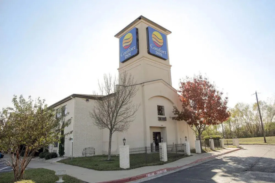 Comfort Inn (Cedar Park)