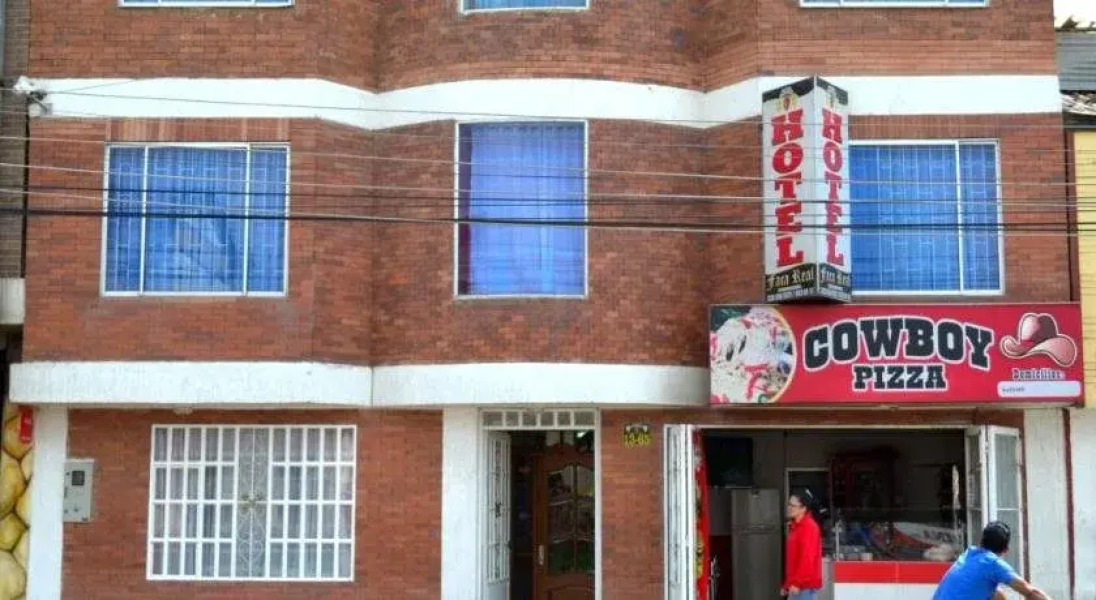 Hotel Facareal