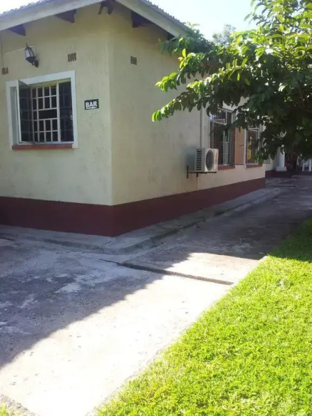 Nzipile Executive Guest House