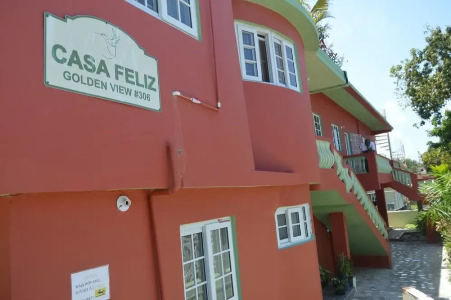 Bule Horizon at Casa Feliz