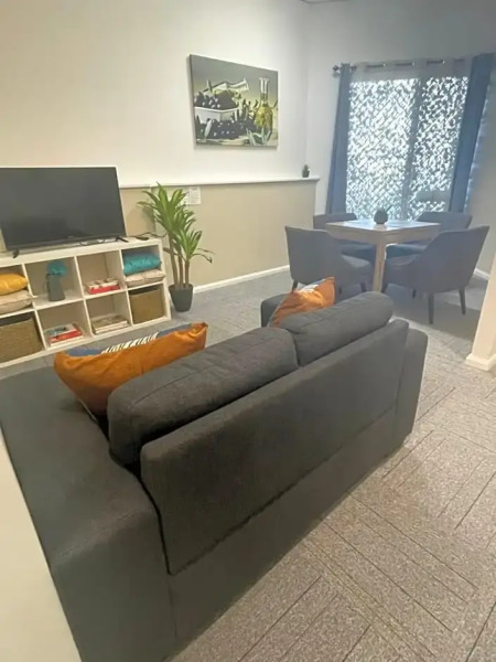 Budget Motel Rooms, 1Short St Morisset