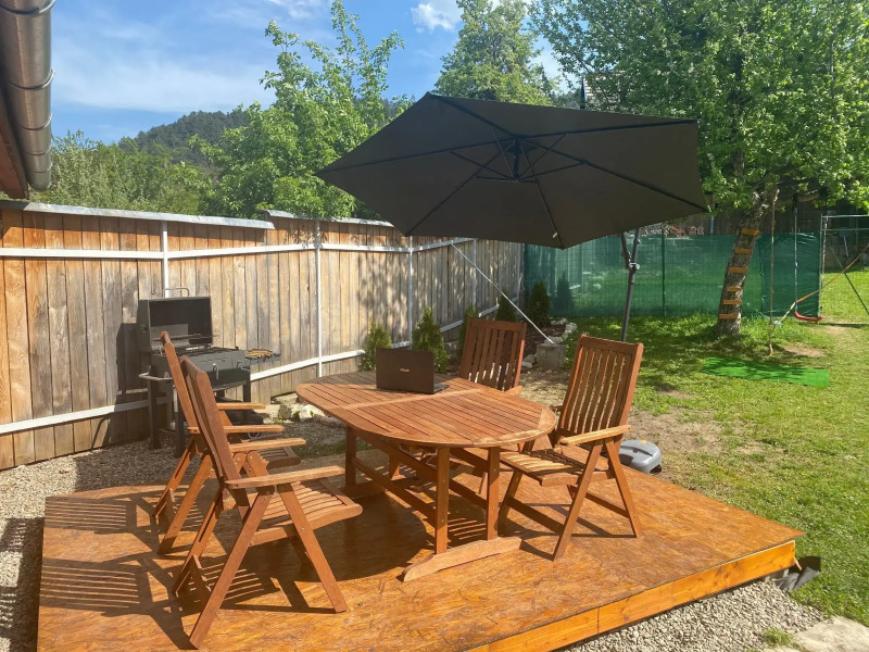 Family Friendly 4 Village House