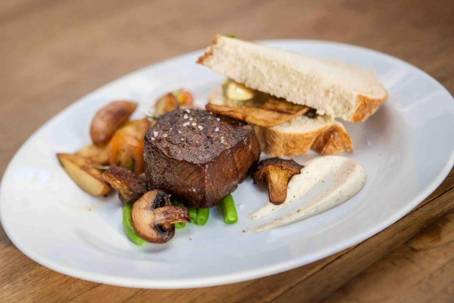 King's Inn City Hostel Hotel Restaurant-NEW