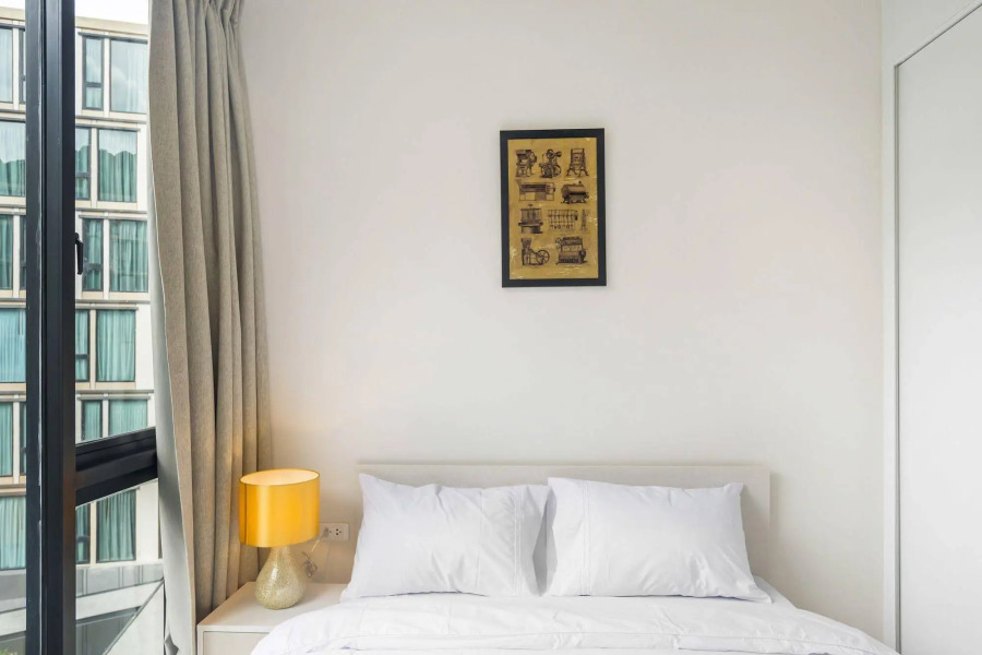 THE BASE Uptown By Favstay