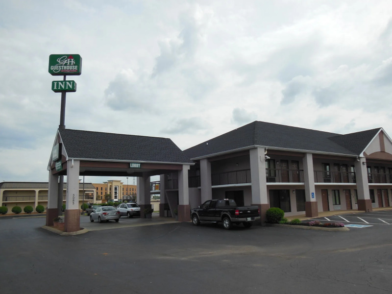 GuestHouse Inn Clarksville