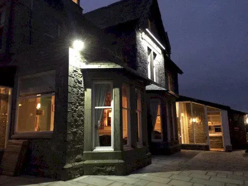 The Gateway Hotel