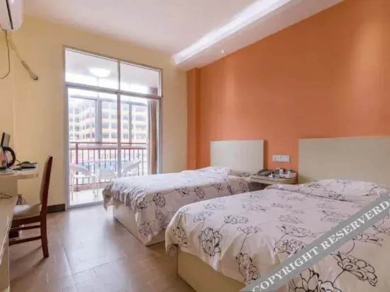 Mingcheng Express Hotel (Yudu Zhanqian Shop)