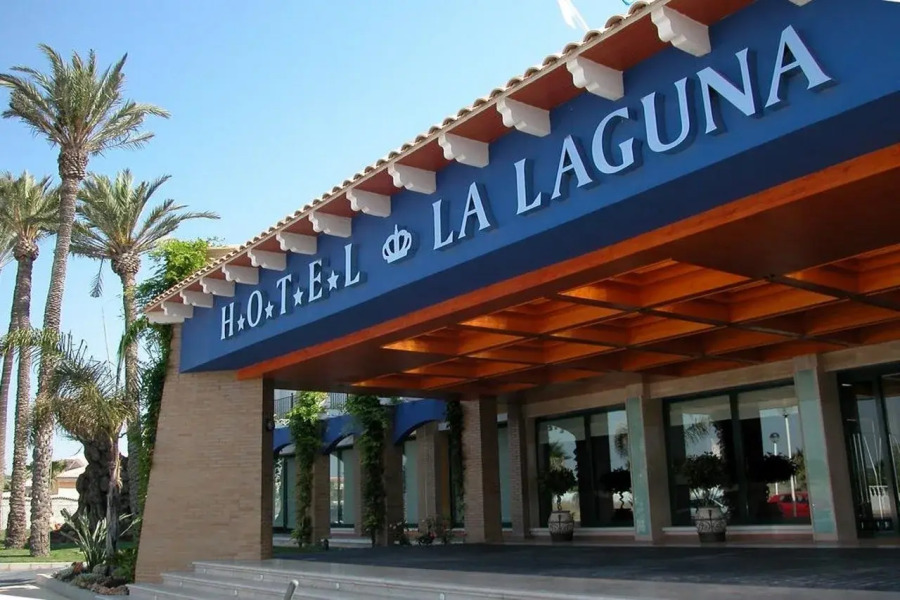 Hotel La Laguna Spa And Golf
