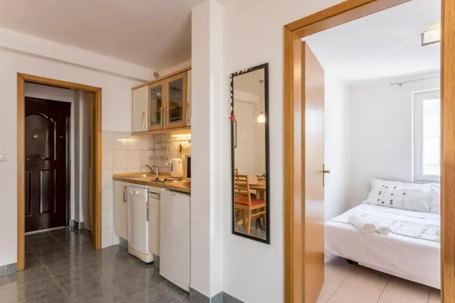 5 Min From Beach And Center of Bol