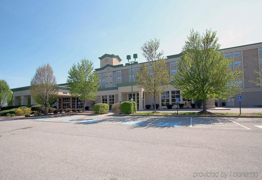 Four Points by Sheraton York