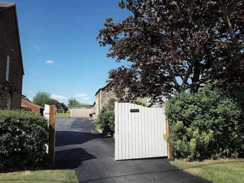 The Old Granary - Holiday Cottage