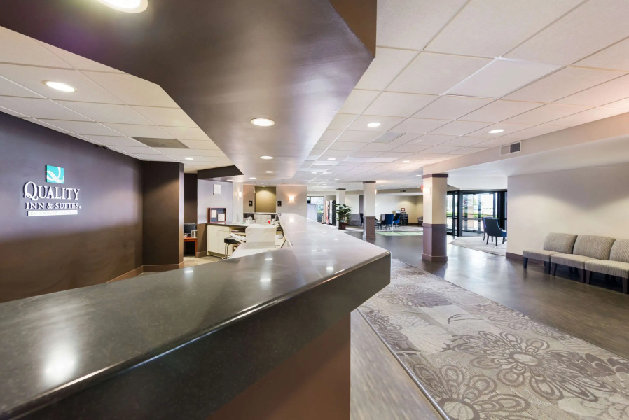 Quality Inn Bradley - Bourbonnais