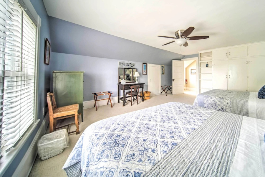 Private Waterfront Lake Erie Home w/ BBQ Patio