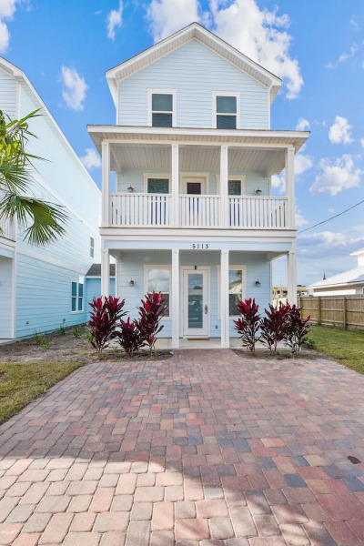 Vacation Station by Book That Condo