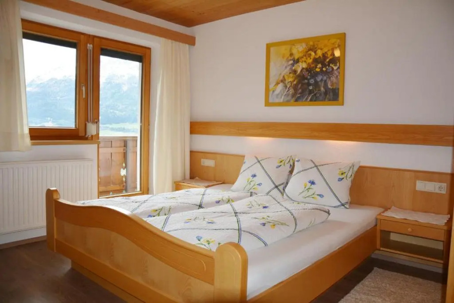 Ferienwohnungen Schöpf